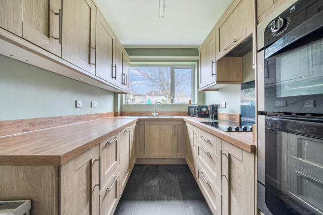 1421121-18-69aad8...