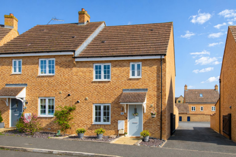 Savernake Drive, Corby