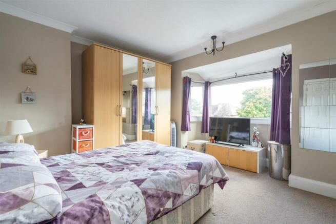 165 Wagon Lane, Solihull,  B92 7PA_1.jpg