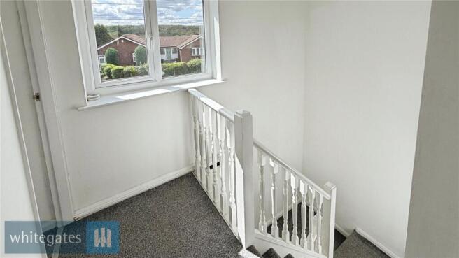 3 bed Semi-Detached to rent Image 8