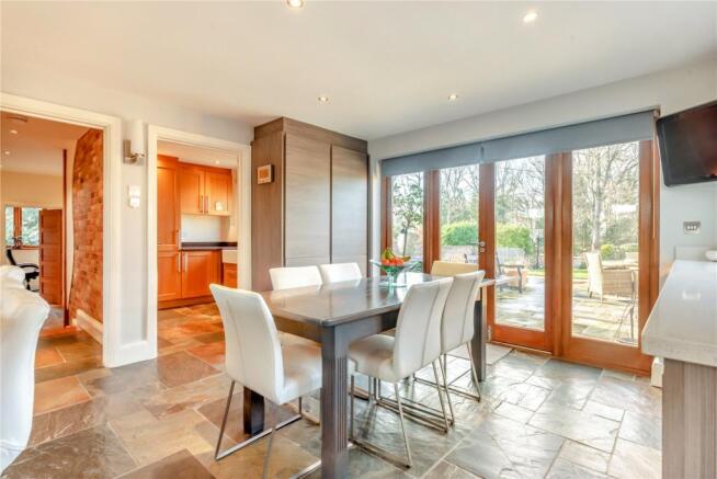 Breakfast Room