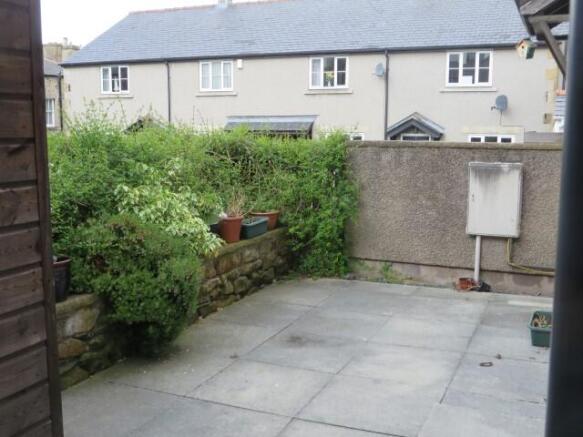 2 bed Apartment for sale Image 5