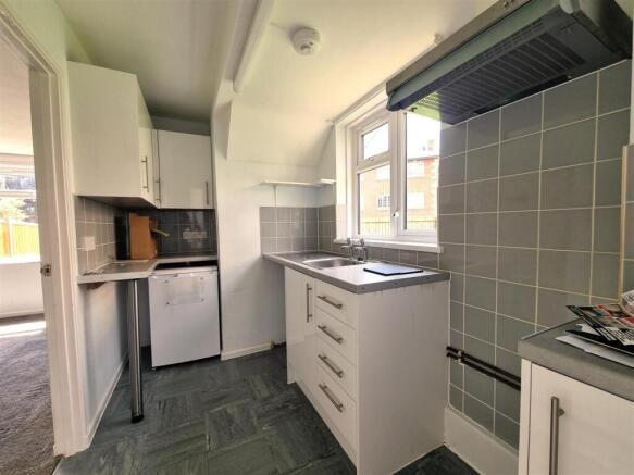 1 Cherry Orchard - Kitchen.jpg