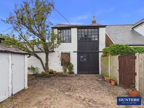 Rear Yard/Outbuilding