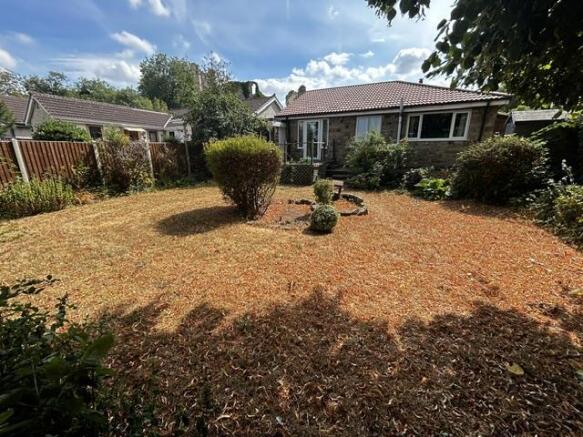 3 bed Detached Bungalow for sale Image 11