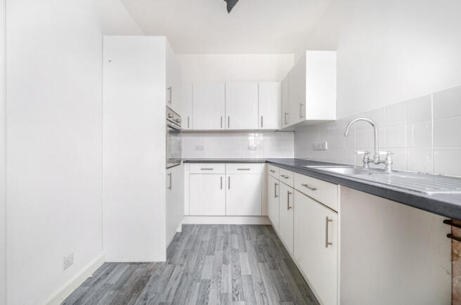 1383689-20-691de9...