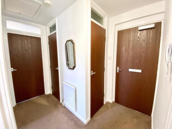 1 bed Apartment for sale Image 5