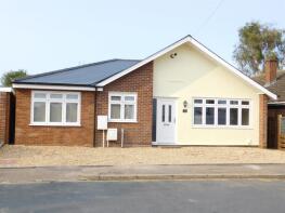 51, Coppice Mead, Hitchin SG5 4JY