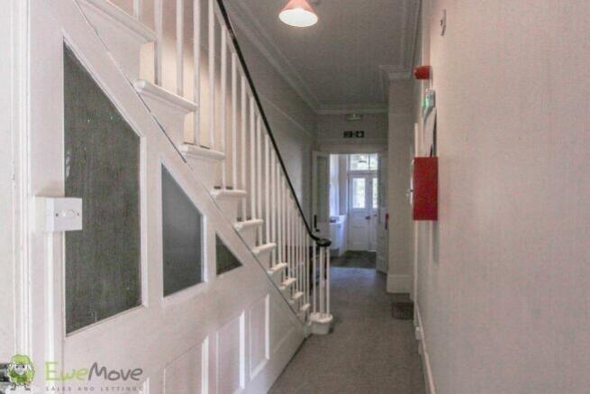 comunalhallway
