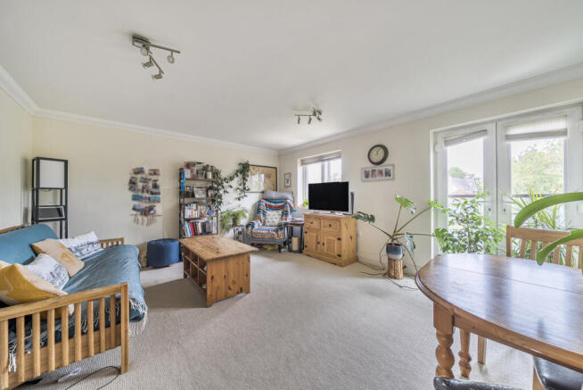 1347577-6-68b82c1...