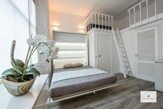 Clifford Court G.2-009-009 Logo.jpg