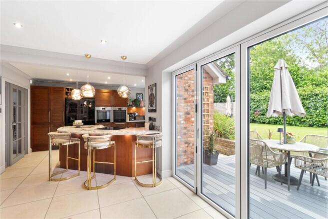Cumberland Drive, Bowdon, Altrincham, Greater Manchester, WA14 photo 3