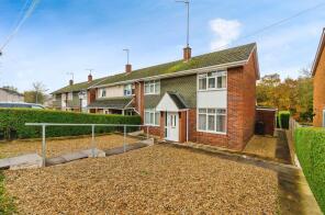 16, Bilberry Crescent, Huntington WS12 4NT