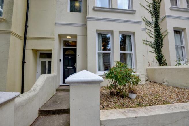 14  Bernard Road FOH (2)