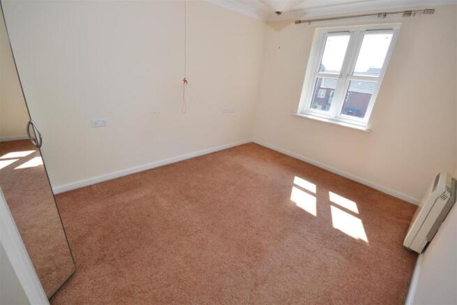 2 bed Apartment for sale Image 9