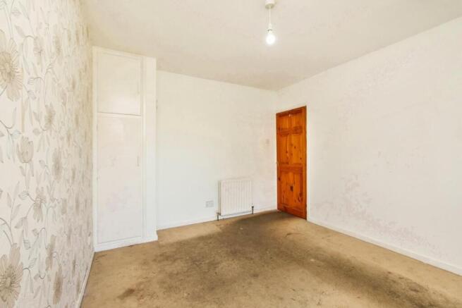 2 bed Semi-Detached Bungalow for sale Image 11