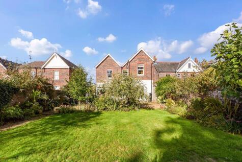 Beach Road, Emsworth