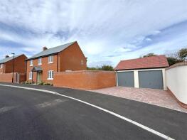7, Constable Crescent, Weymouth DT3 4GS