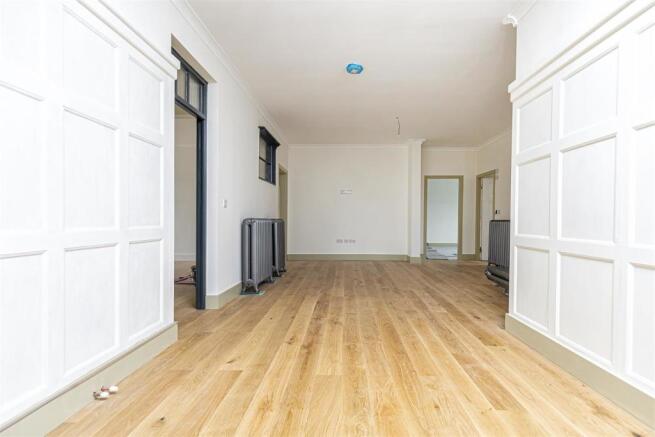 hall1.jpg