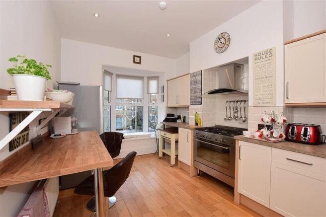 Kitchen/ Breakfast Room