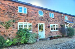 4, Dutton Hall Court, Northwich Road, Dutton, Warrington WA4 4LH
