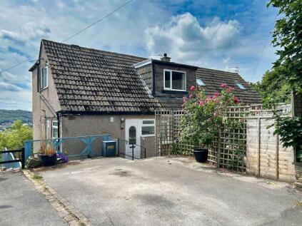 Southlands Road, Riddlesden, Keighley, BD20