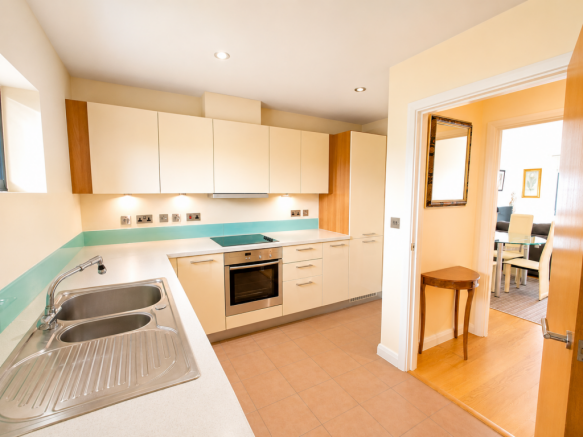 Anthony Court, Larden Road, Hammersmith And Fulham, London photo 4