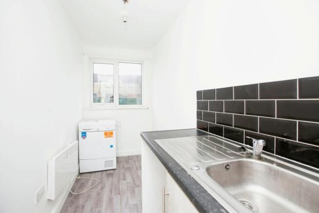 2 bed Apartment for sale Image 7
