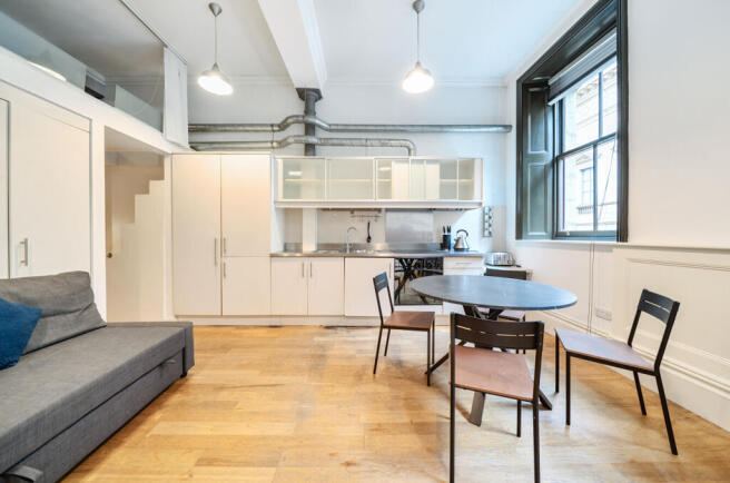 1330489-13-6882ad...