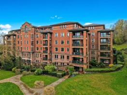 42, Chasewood Park, Sudbury Hill, Harrow HA1 3YP