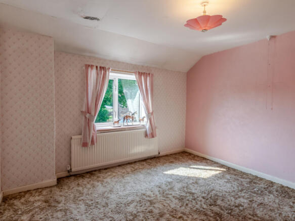 4 bed Character Property for sale Image 9
