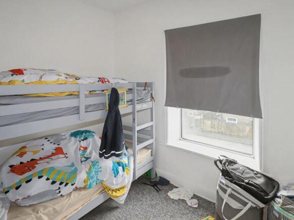 3 bed Terraced for sale Image 9
