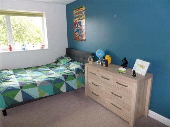 MASTER BEDOOM