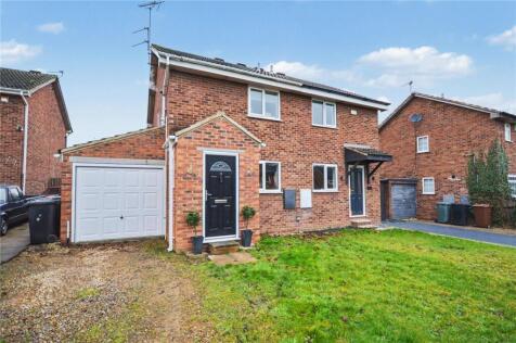 Lea Park Close, Leeds, West Yorkshire