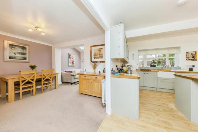 Kitchen Diner Snug