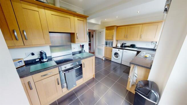 Gorsey Brow Close Kitchen