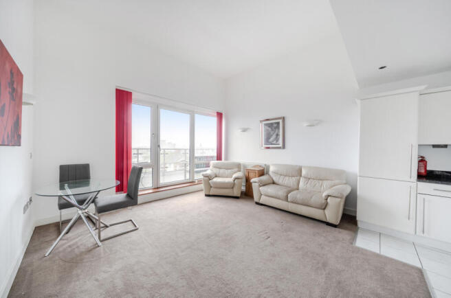 1407058-16-6981cc...