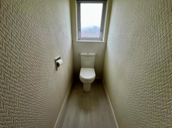 3 bed Terraced for sale Image 10