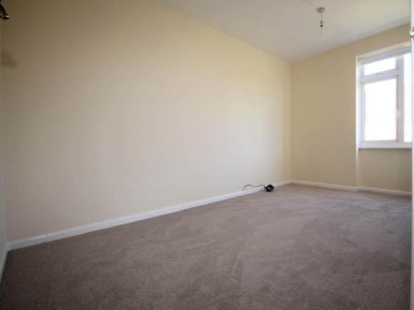 36 Chestnut Way Bedr