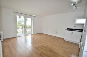 9, Ashcombe Court, London Road, Ashford TW15 3AF