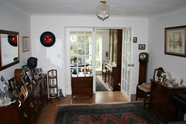 Photo 4