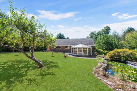 Paddock Close, Oxted, RH8 0LQ