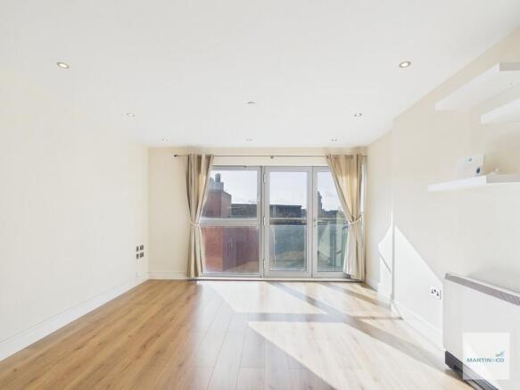 CAM03394G0-PR0447...