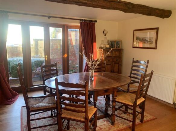 4 bed Barn Conversion for sale Image 6