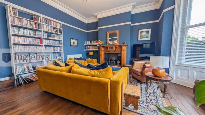 2 bed Apartment for sale Image 5