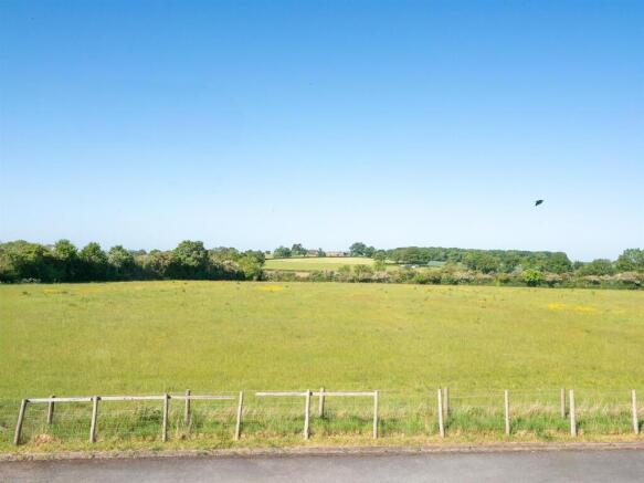 Countryside Views to Front