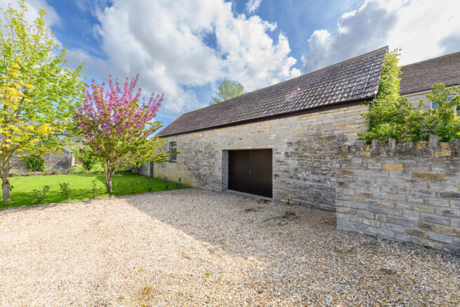 Barn