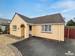7 Glanrhyd, Trevaughan Gardens, Whitland SA34 0QW