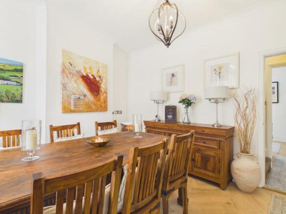 3 bed Terraced for sale Image 7