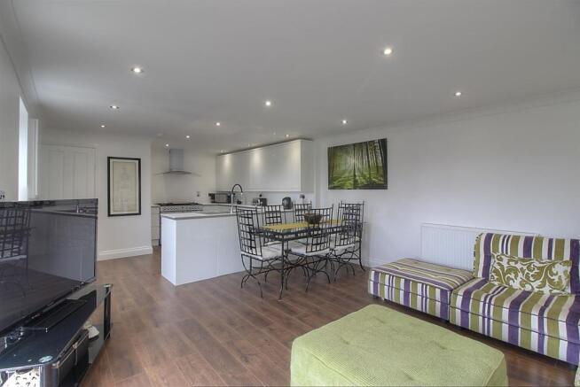 Kitchen/Lounge/Dinin